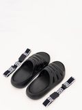 Sandal UGG 2 in 1. Unisex dành cho cả Nam và Nữ.