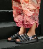 Sandal UGG 2 in 1. Unisex dành cho cả Nam và Nữ.
