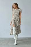 Đầm ZARINA Floral dành cho Nữ Chất cotton thun mềm mịn và co giãn, form đầm thoải mái.