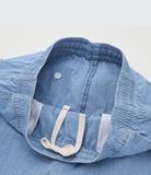 Quần jeans Uni. Unisex. Chất jeans mềm, lưng chun dây rút.