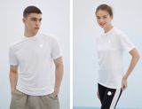 Áo thun PM. Unisex. Chất vải thun thể thao mềm mịn, thông thoáng và co giãn thoải mái. Chữ ngực nhỏ.