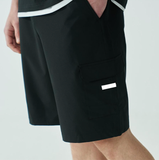 Quần short woven Nepa Isenberg. Chất vải woven thể thao kháng nước, kháng tia UV, co giãn thoải mái.