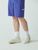 Quần short woven Nepa Isenberg. Chất vải woven thể thao kháng nước, kháng tia UV, co giãn thoải mái.