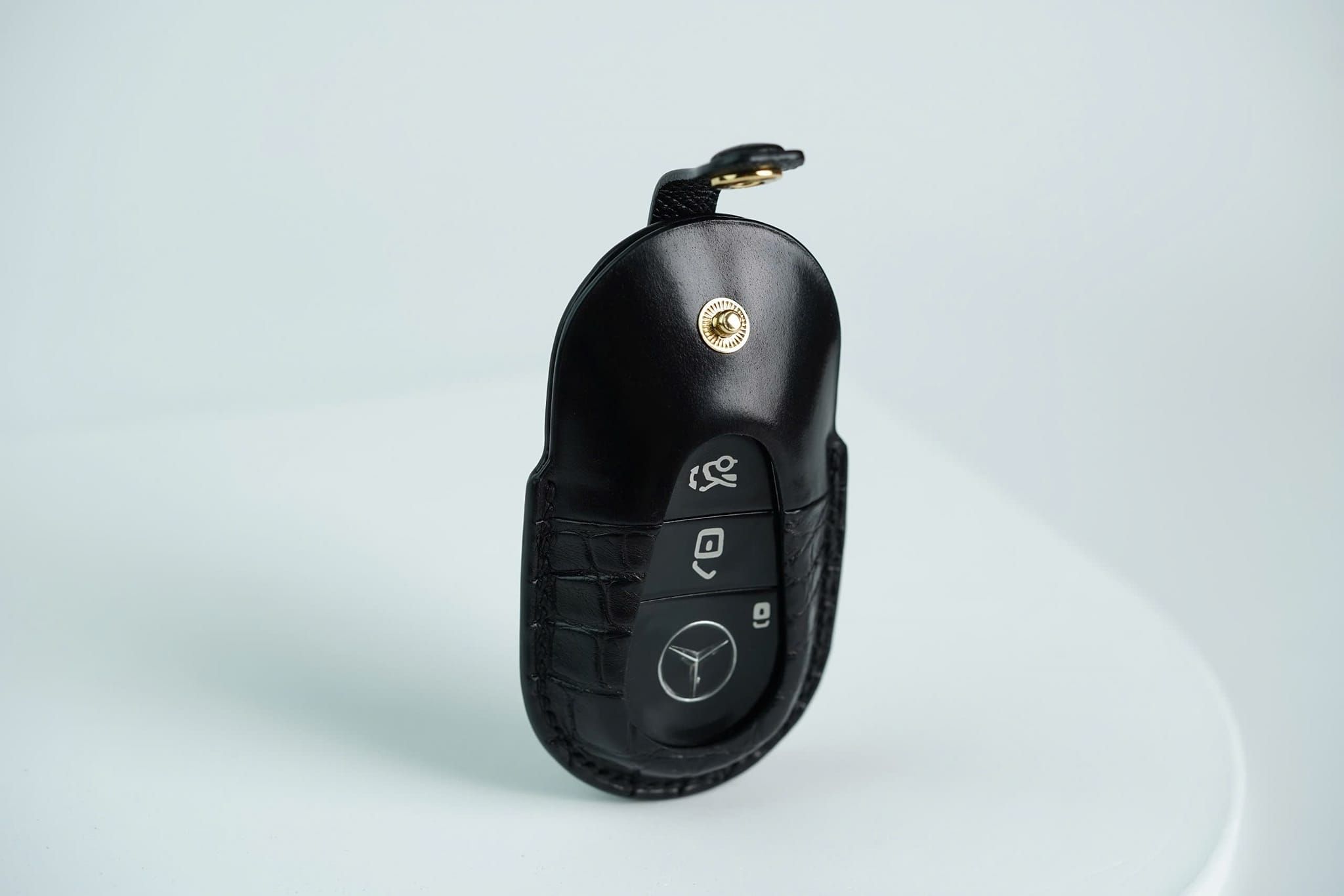 Bao Da Chìa Khóa Mercedes - Shell Cordovan, Alligator, Shark Leather
