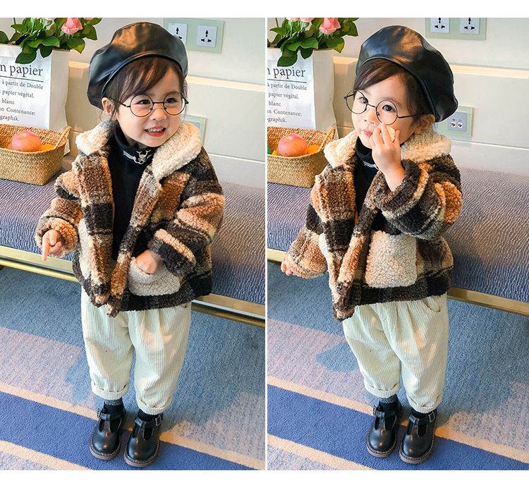 Quần nhung cho bé phong cách Hàn Quốc