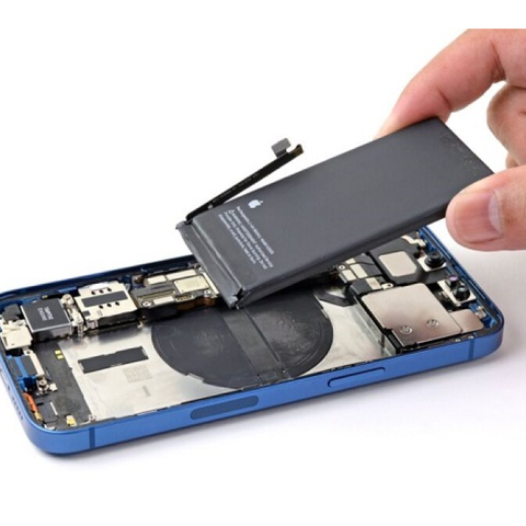 Thay pin iPhone 14