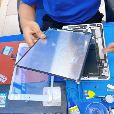 Trung Tâm Chuyên Sửa Chữa iPad Air Lấy Liền