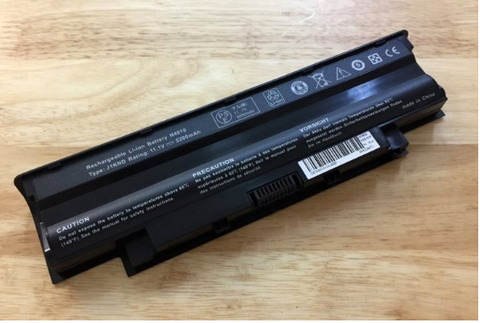 Thay Pin Laptop Dell Vostro 3558