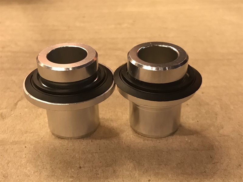  Adapter HUB VELOCI M12 END CAP FOR RC23DB 