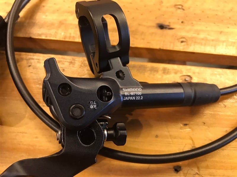Phanh dầu Shimano SLX M7100