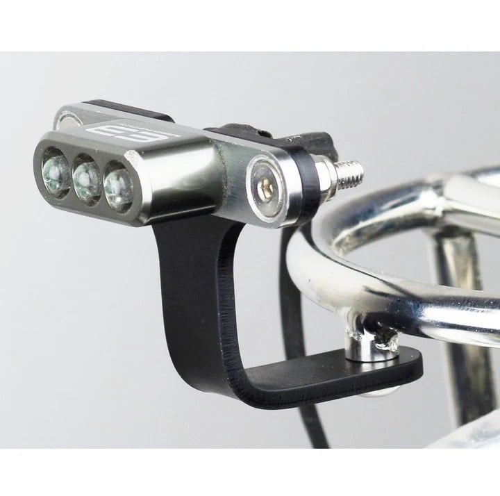 E3 Light Bracket - Medium-Silver