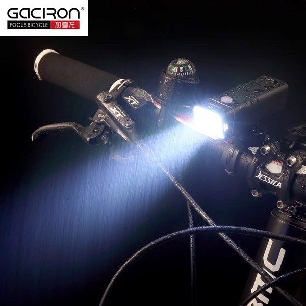  Đèn gắn xe đạp Gaciron V9F - 600 