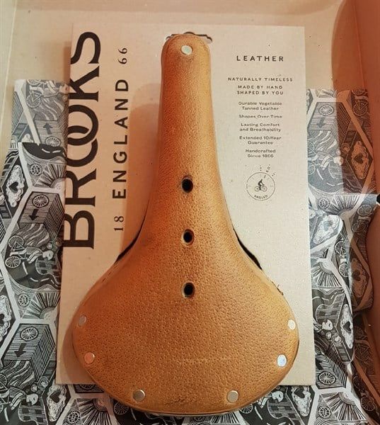  Yên xe đạp Brooks B17 Softened Bike Saddle 