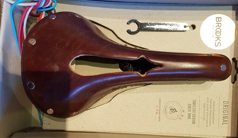 Yên xe đạp Brooks B17 Narrow Imperial Bike Saddle