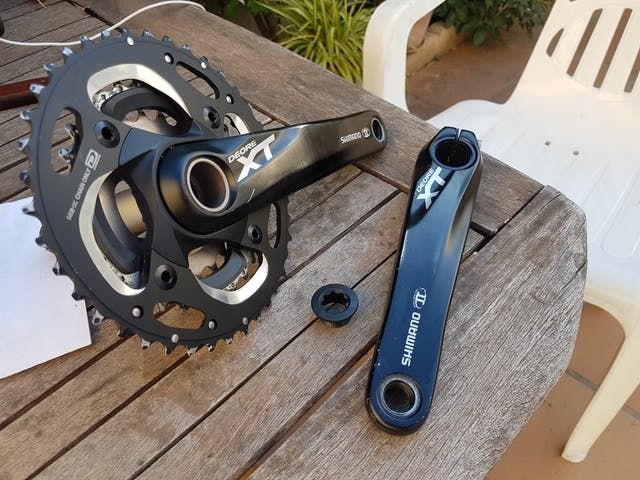 Đùi đĩa SHIMANO Deore XT FC-T780/42-32-24/Đen | SHIMANO Deore XT FC-T780 Crankset/42-32-24/Black