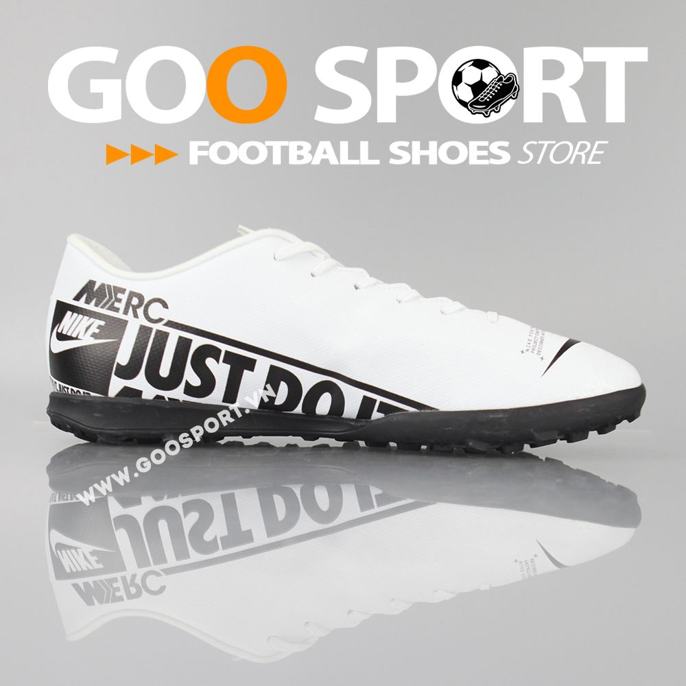 Nike Mercurial Vapor 13 TF trắng đen
