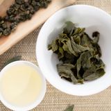 [Phiên bản mới] Trà Oolong Lon Thiếc 100G