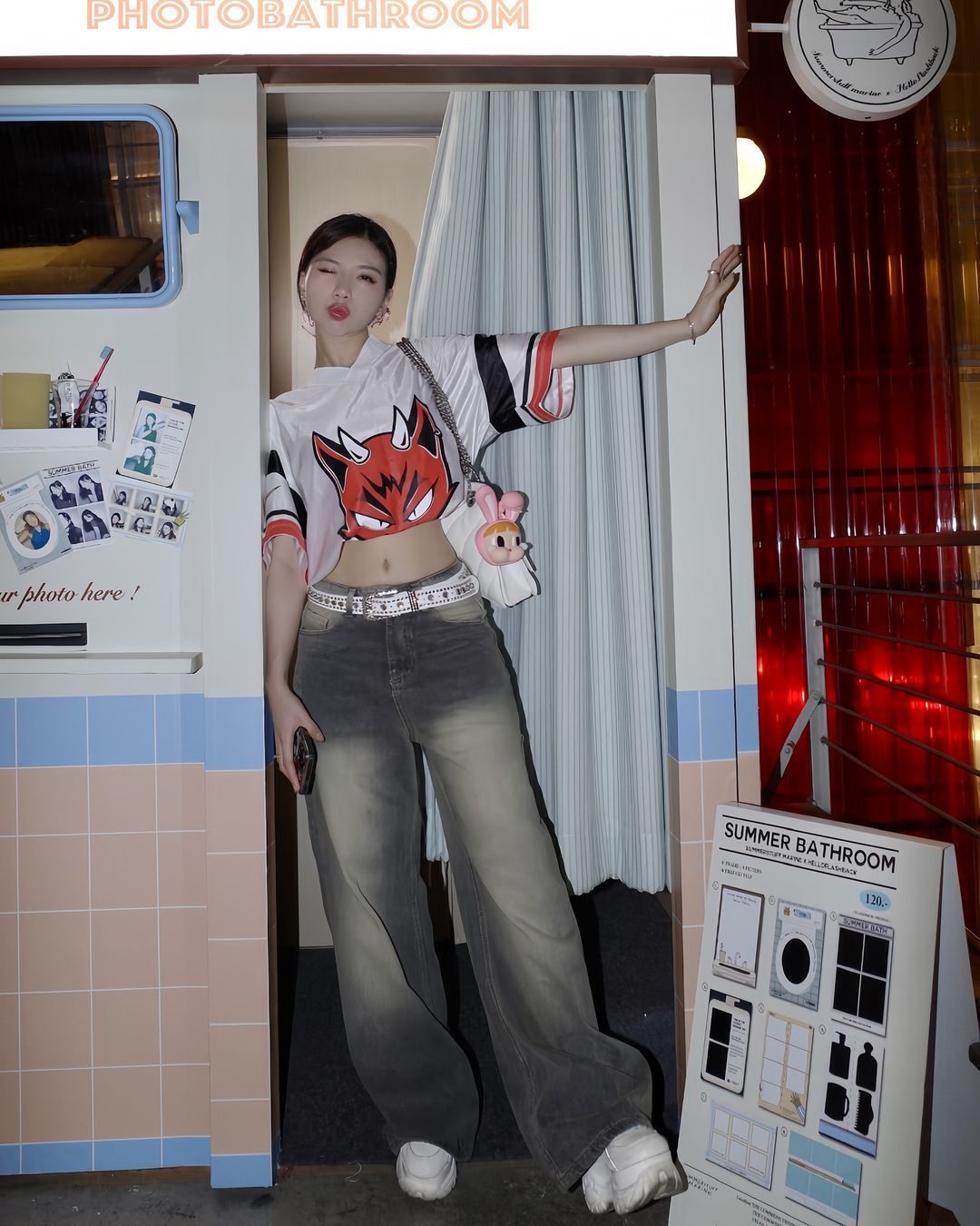 Quần Jeans nữ wash ống rộng New Jean
