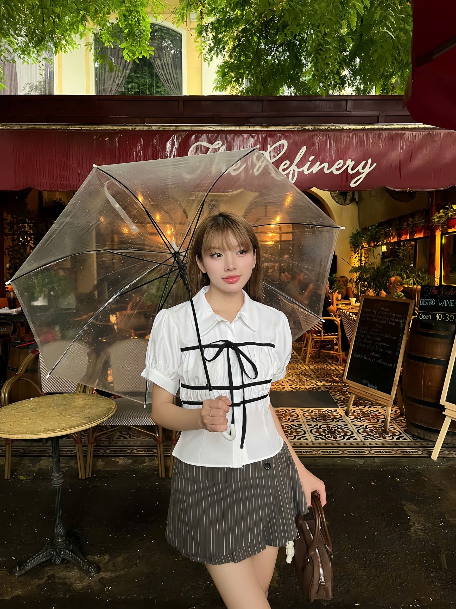 Áo sơ mi tay phồng Sunmi phối nhún ngực thắt nơ