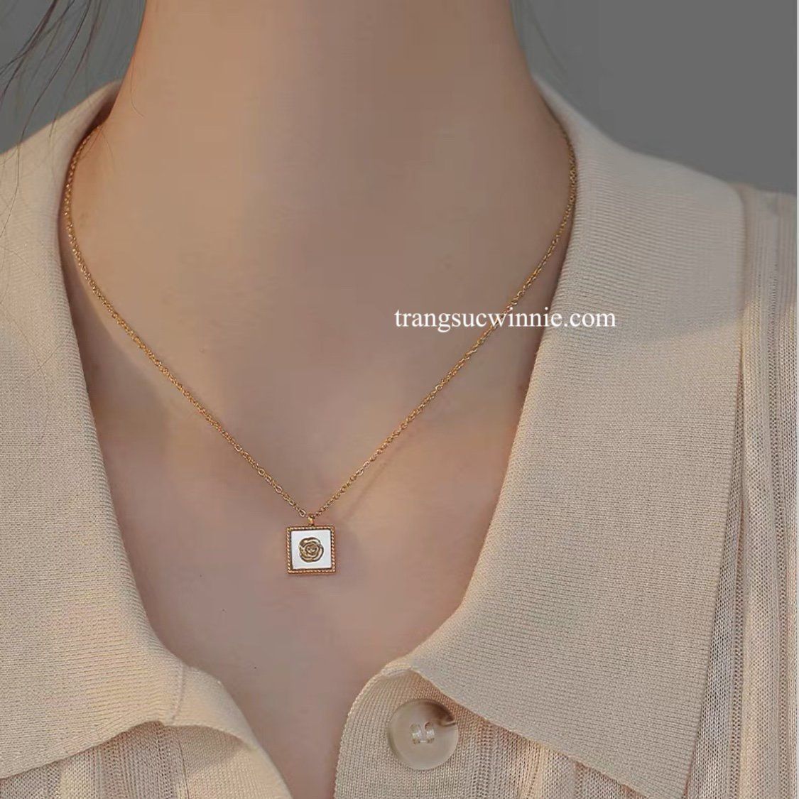 Dây chuyền titan Retro rose