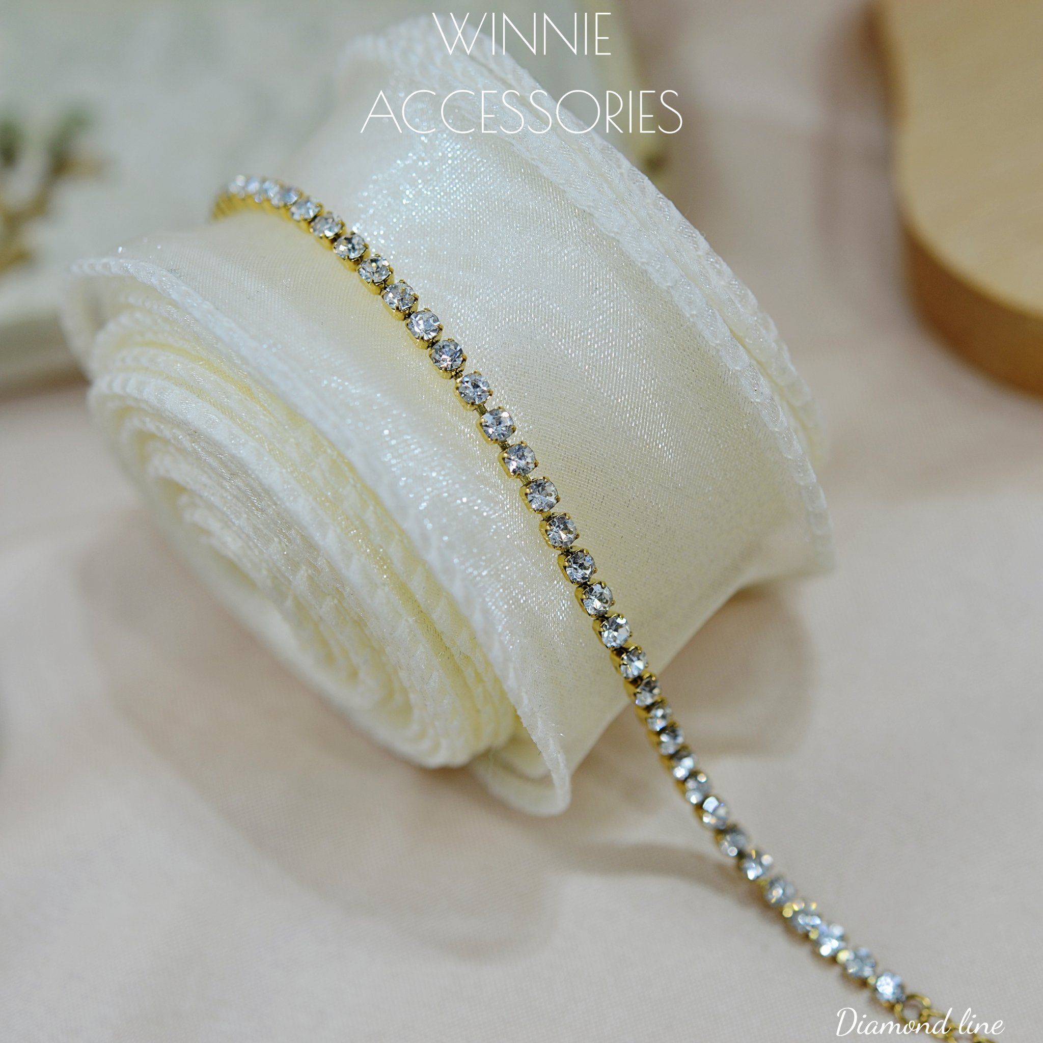 Lắc tay Titan Diamond Line
