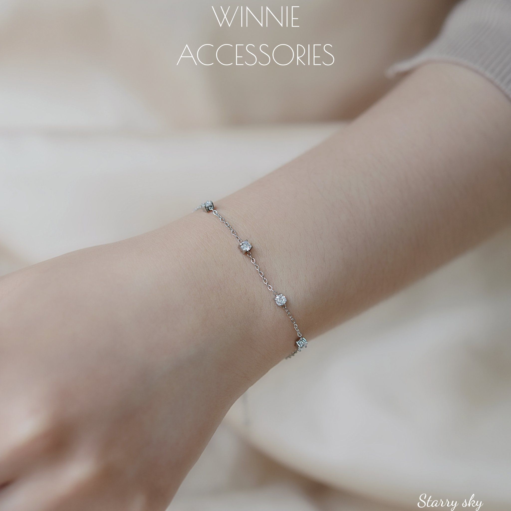 Lắc tay Titan Starry Sky