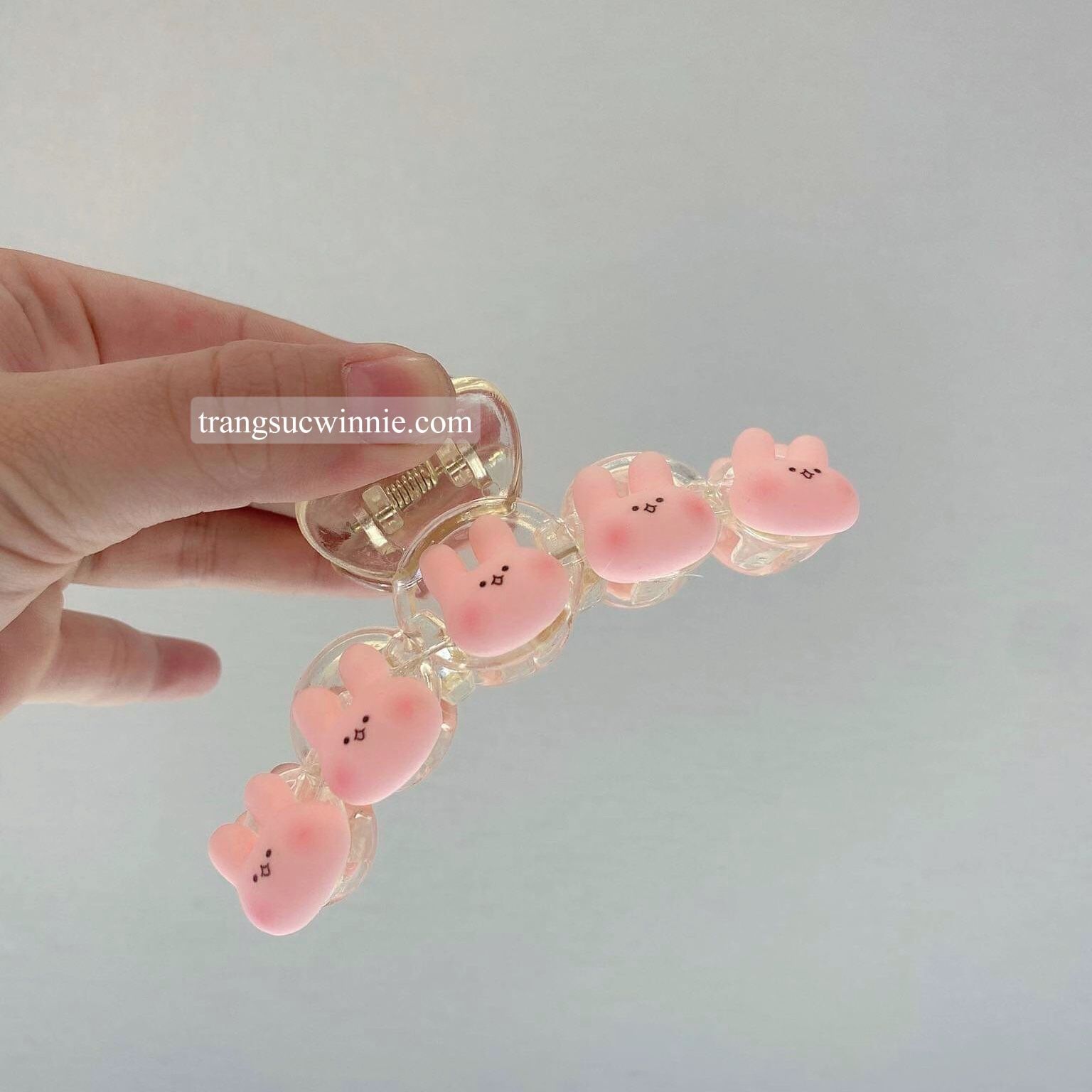 Kẹp tóc Thỏ trong