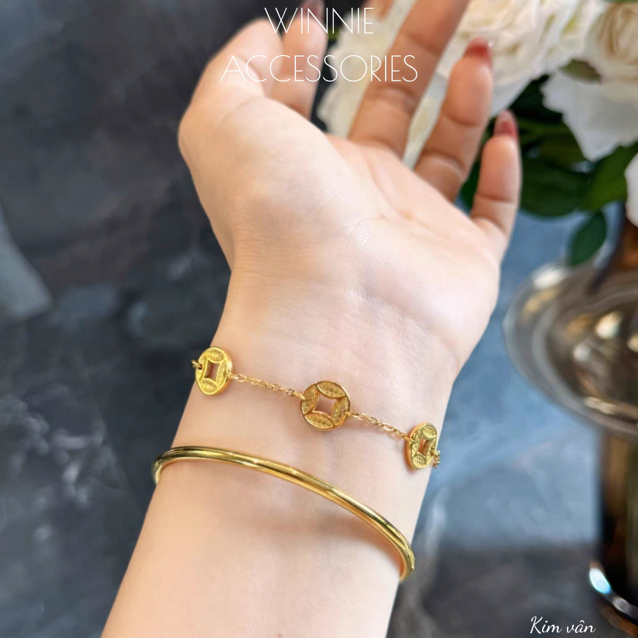 Lắc tay Titan Kim Vân