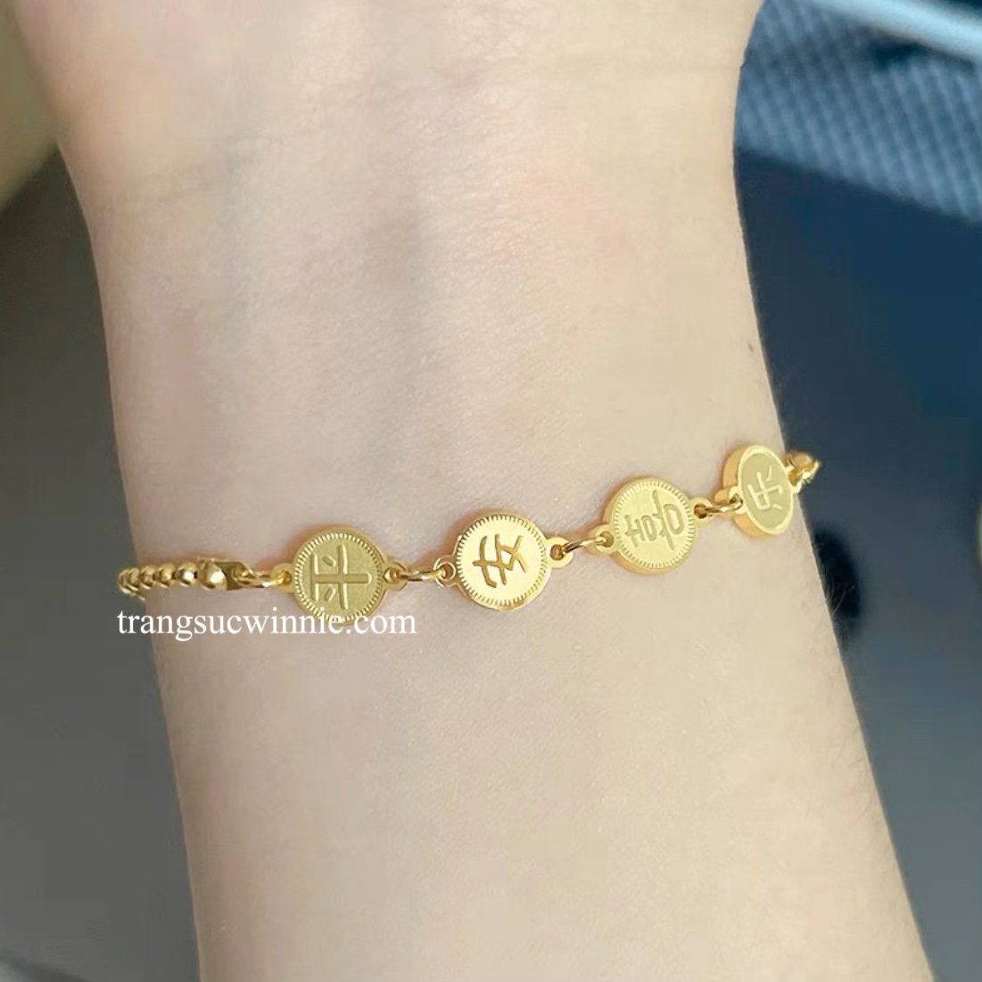 Lắc tay titan Hạnh phúc