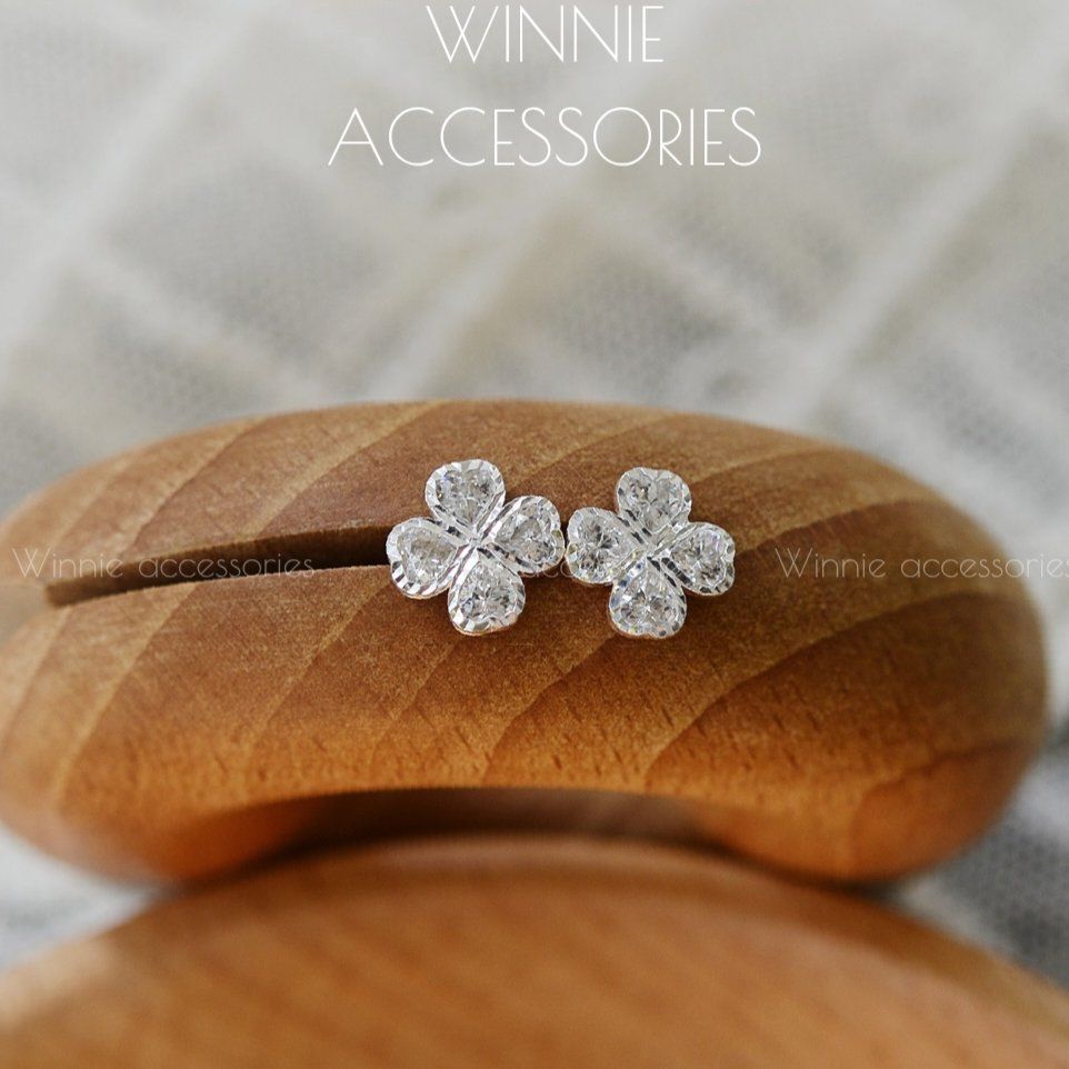 Hoa tai Bạc S925 Clover Crystal