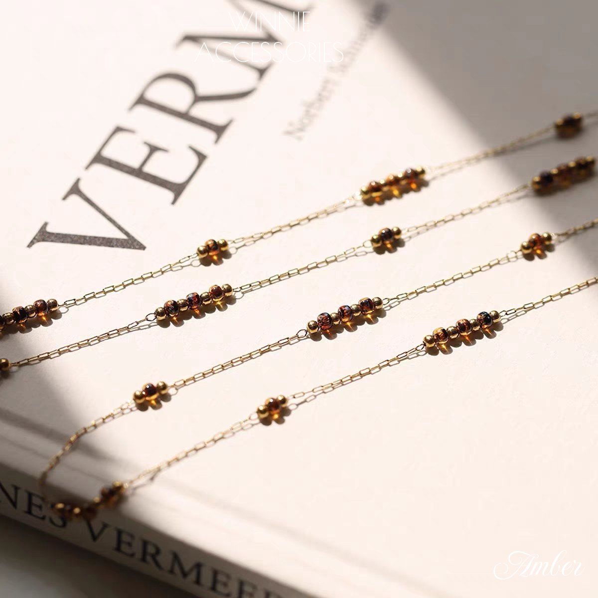 Dây chuyền Titan Amber