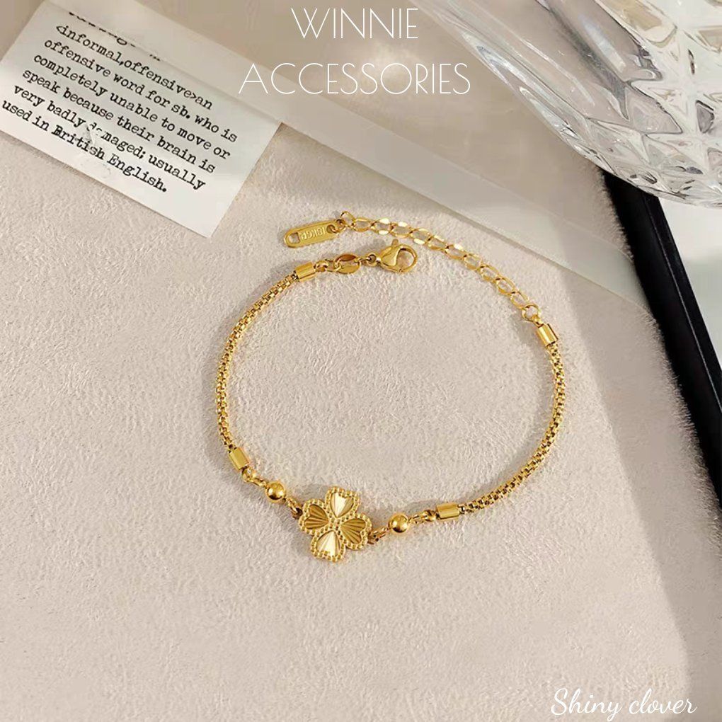 Lắc tay titan Shiny Clover