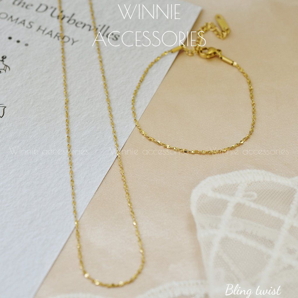 Lắc tay Titan Bling Twist