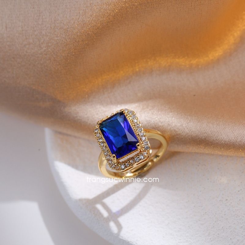 Nhẫn titan Sapphire