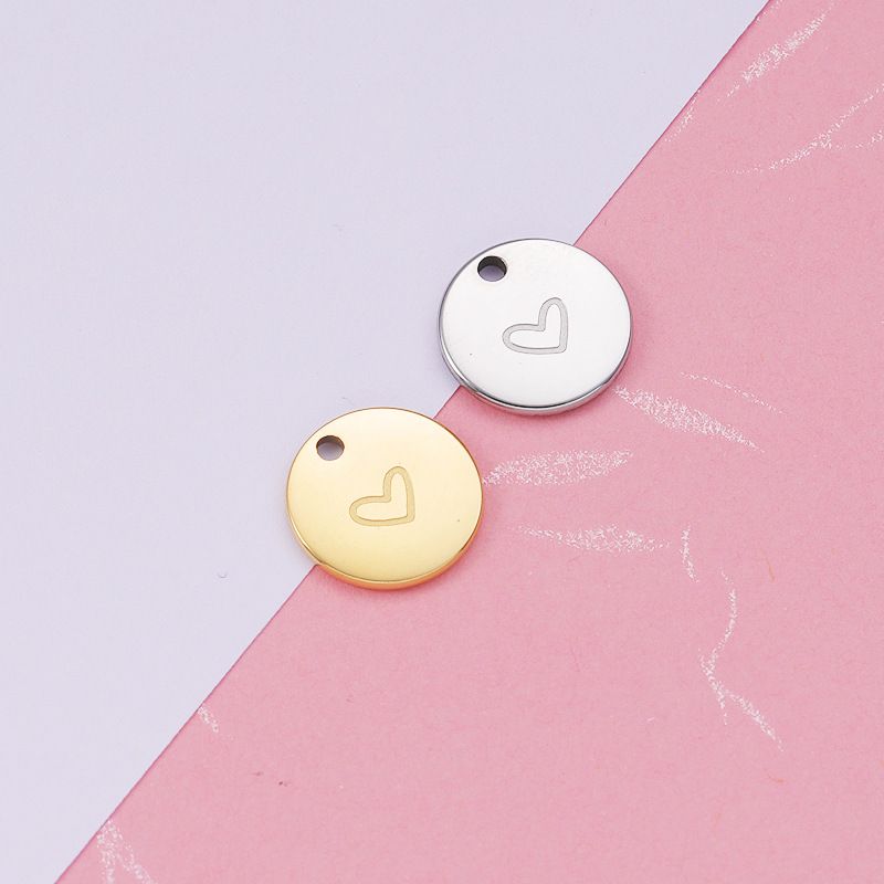 Charm titan Be You Circle heart