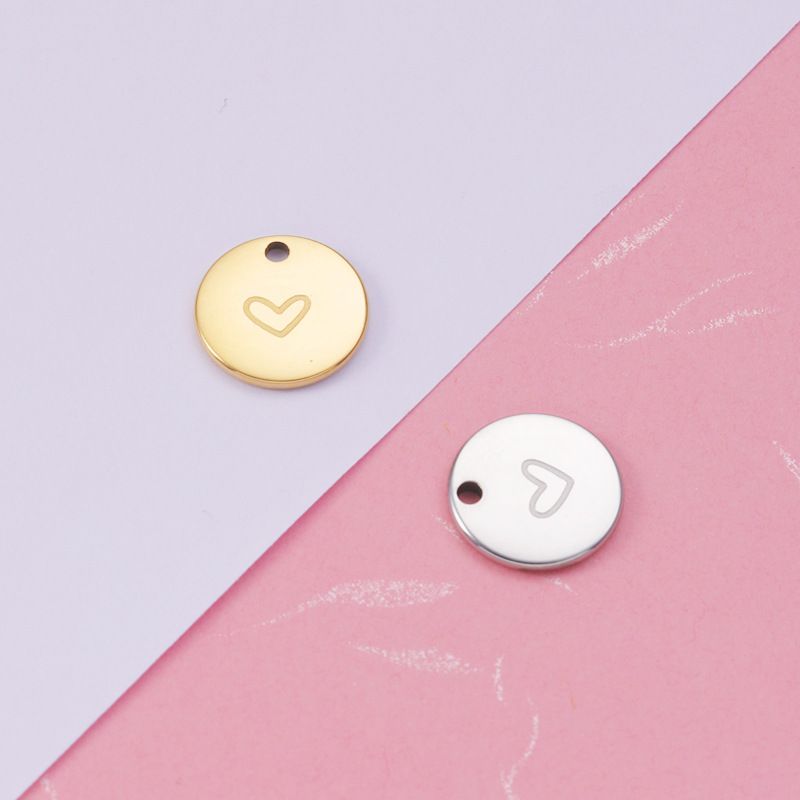 Charm titan Be You Circle heart