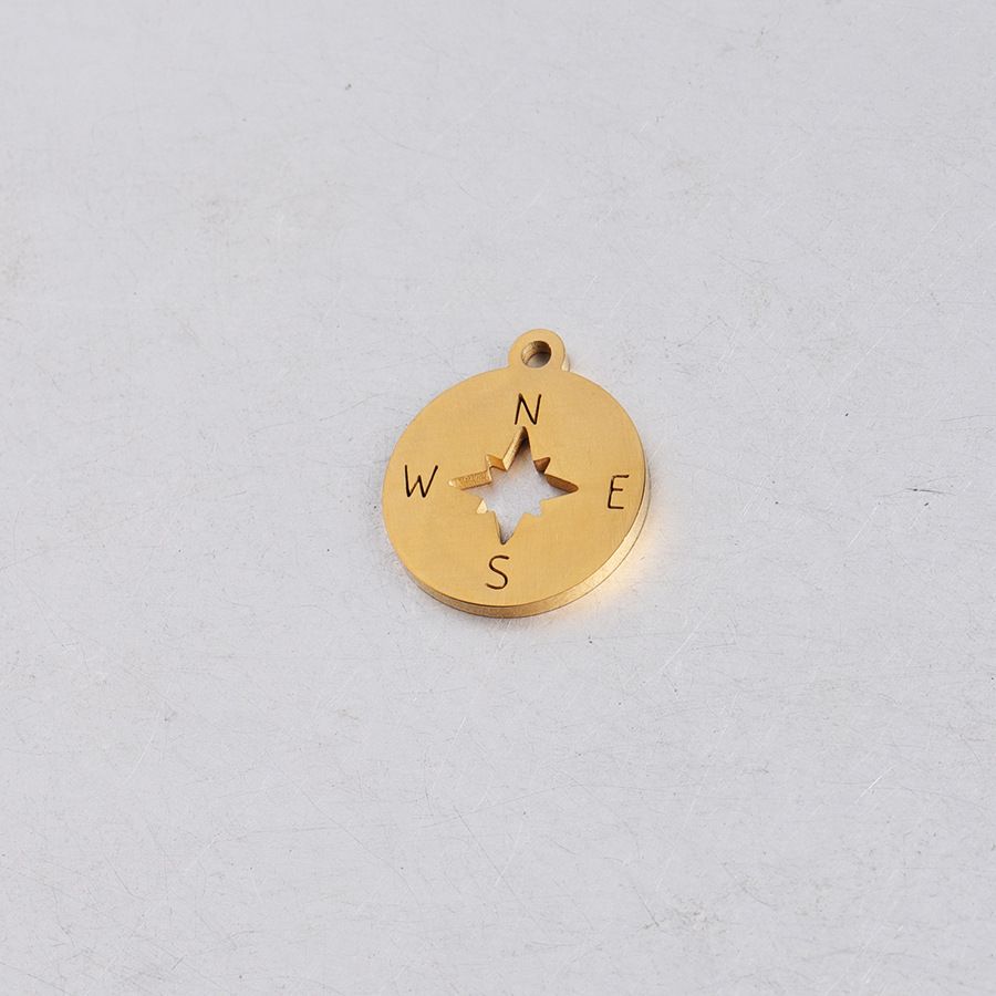 Charm titan Be You Compass