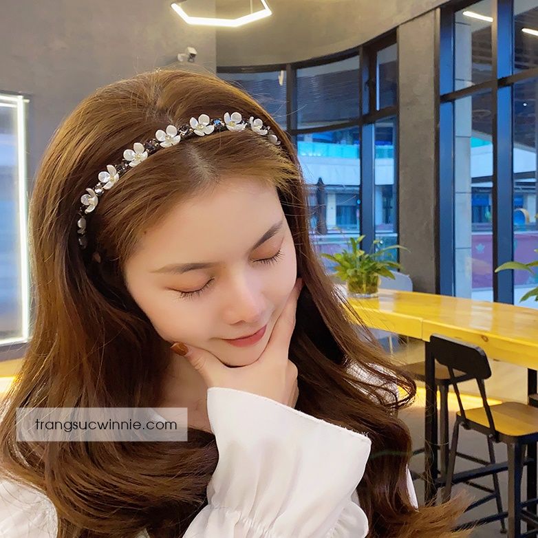 Cài tóc Sakura đá đen