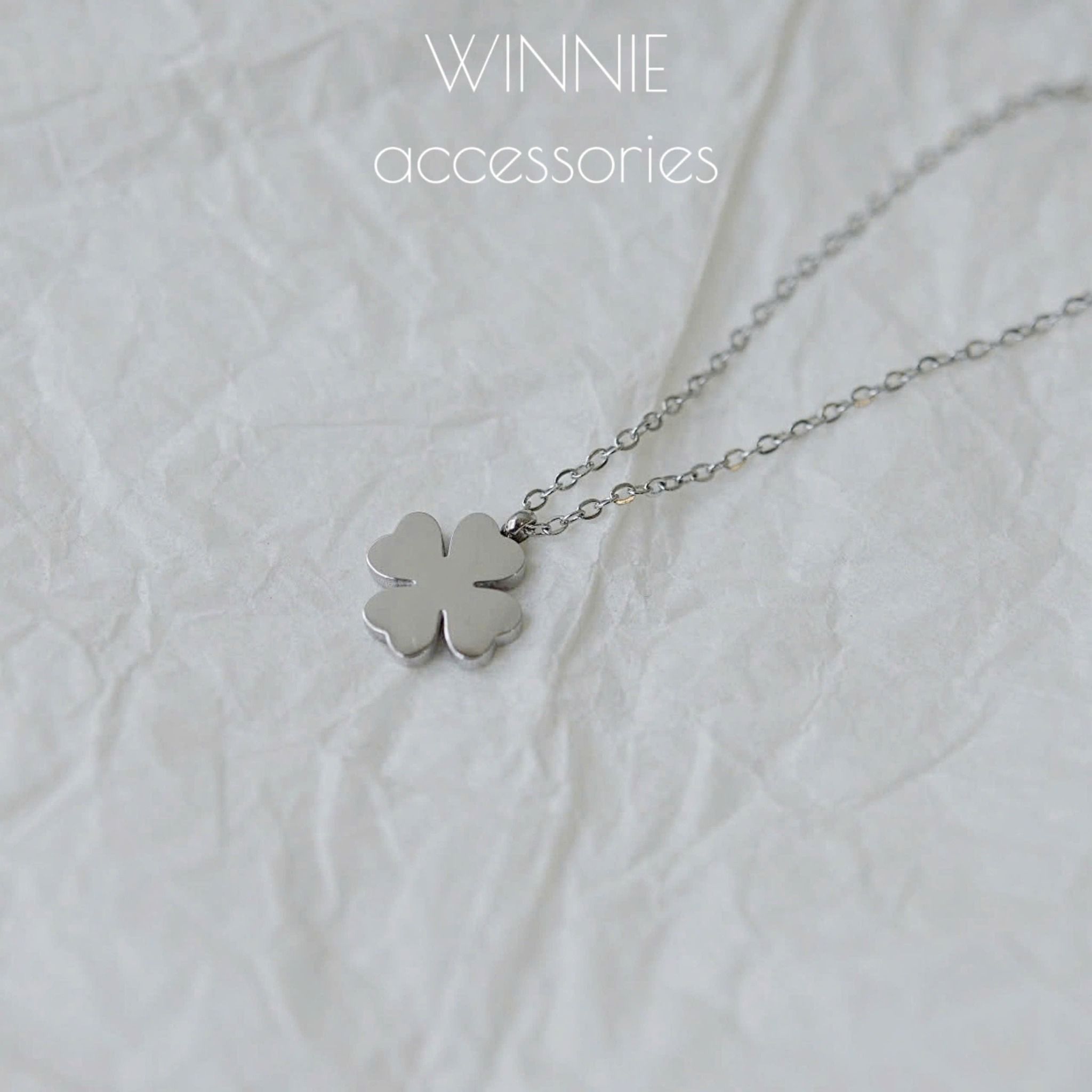 Dây chuyền titan Clover
