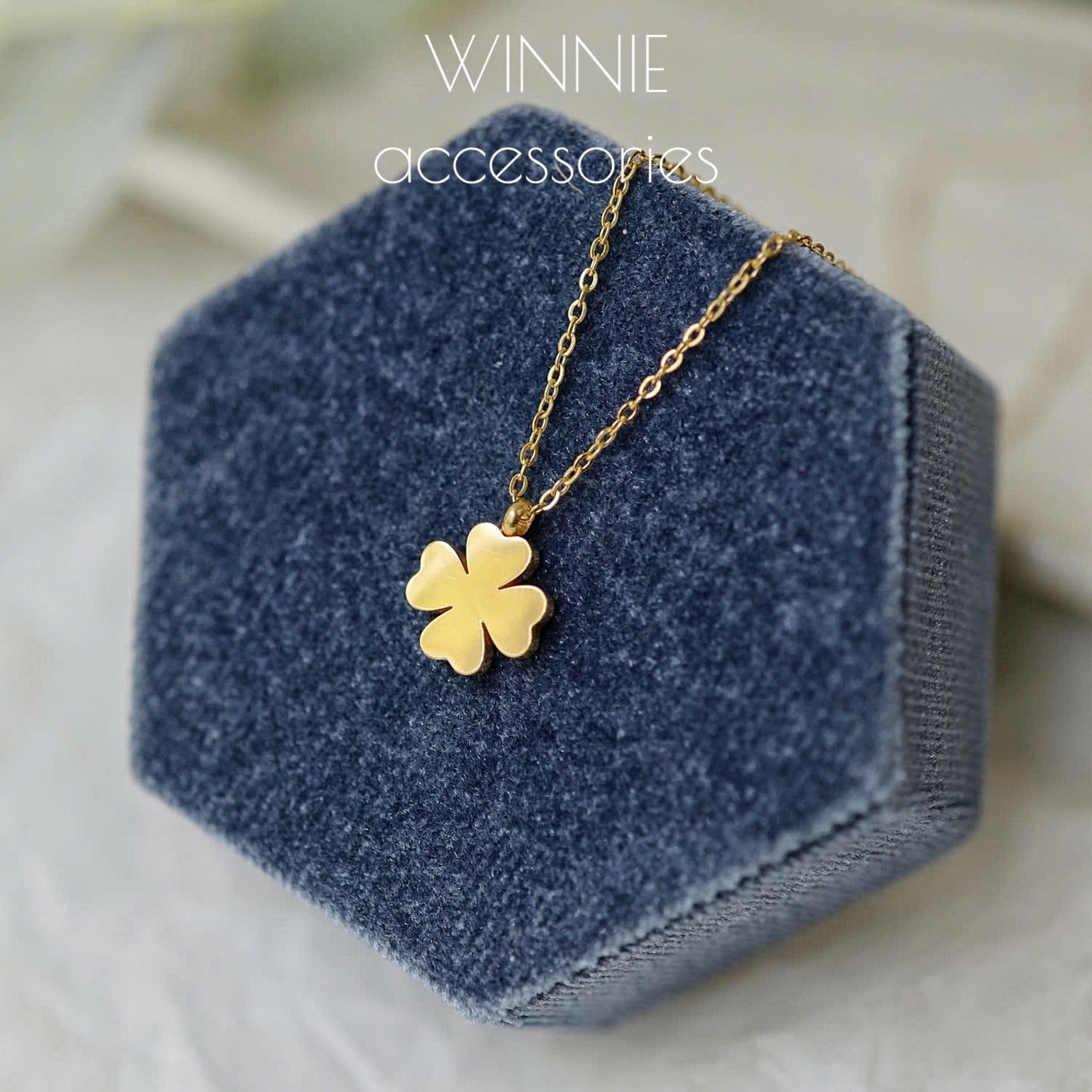 Dây chuyền titan Clover
