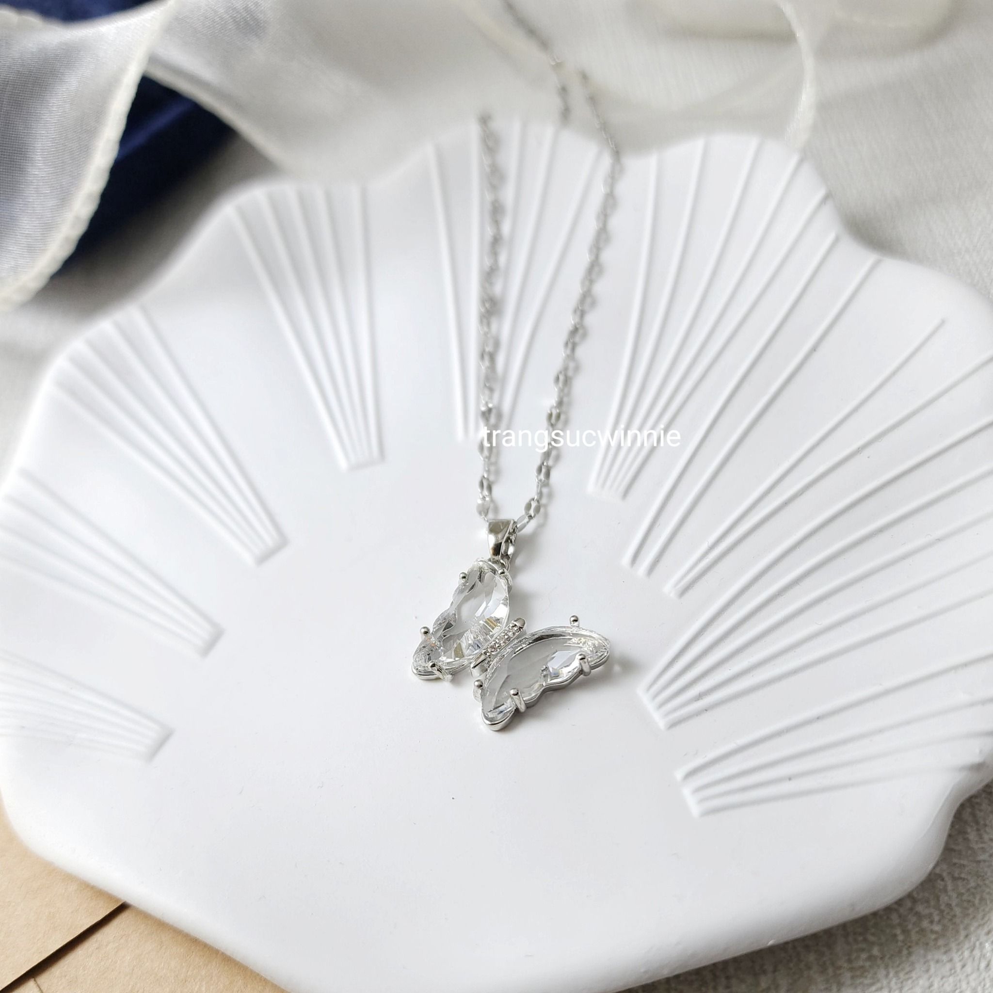 Dây chuyền titan Crystal butterfly