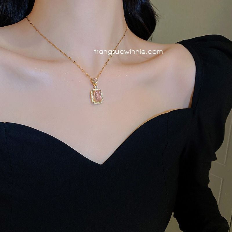 Dây chuyền titan Pink Square