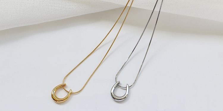 Dây chuyền titan You VG