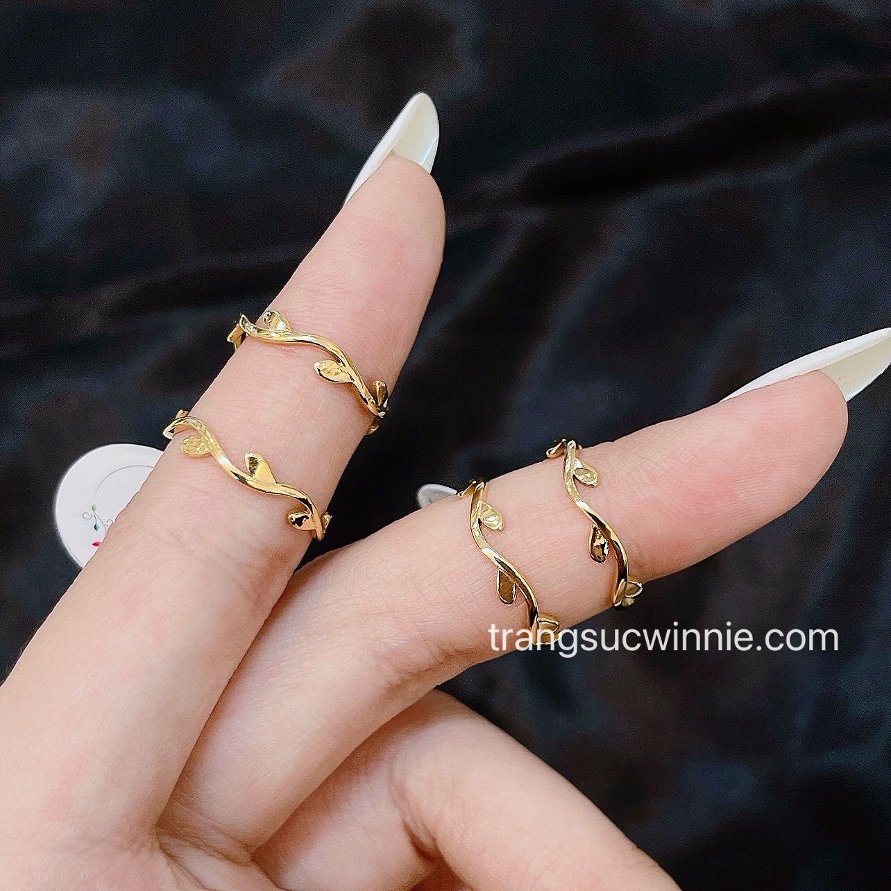 Nhẫn titan Leaf mảnh