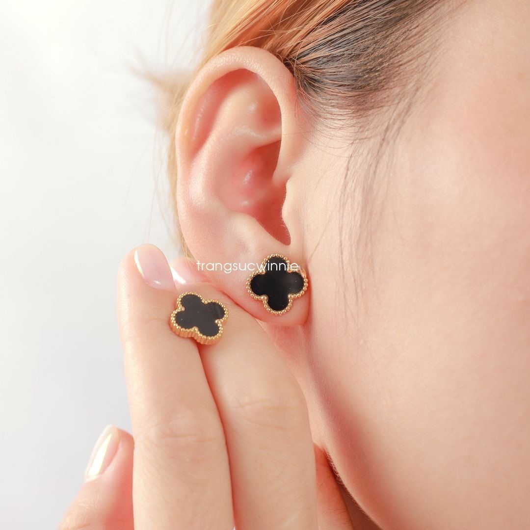 Hoa tai Titan Cỏ 4 lá 13mm VG