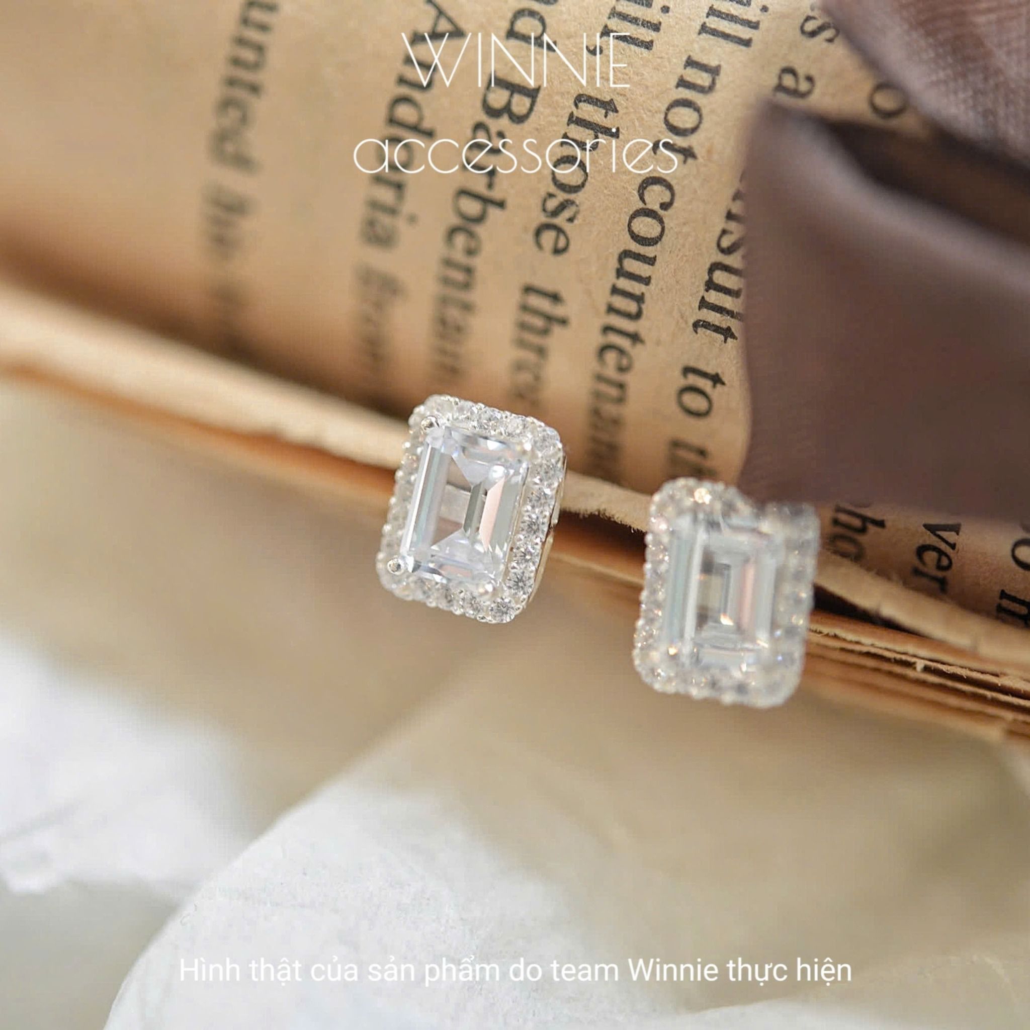 Hoa tai Bạc S925 Emerald Cut Diamond