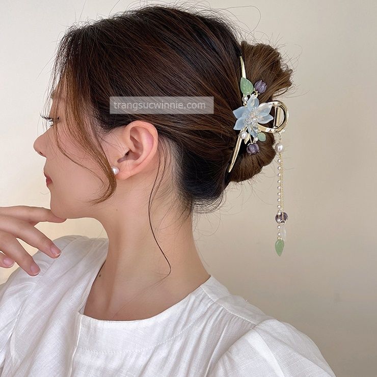 Kẹp tóc Hoa sen xanh