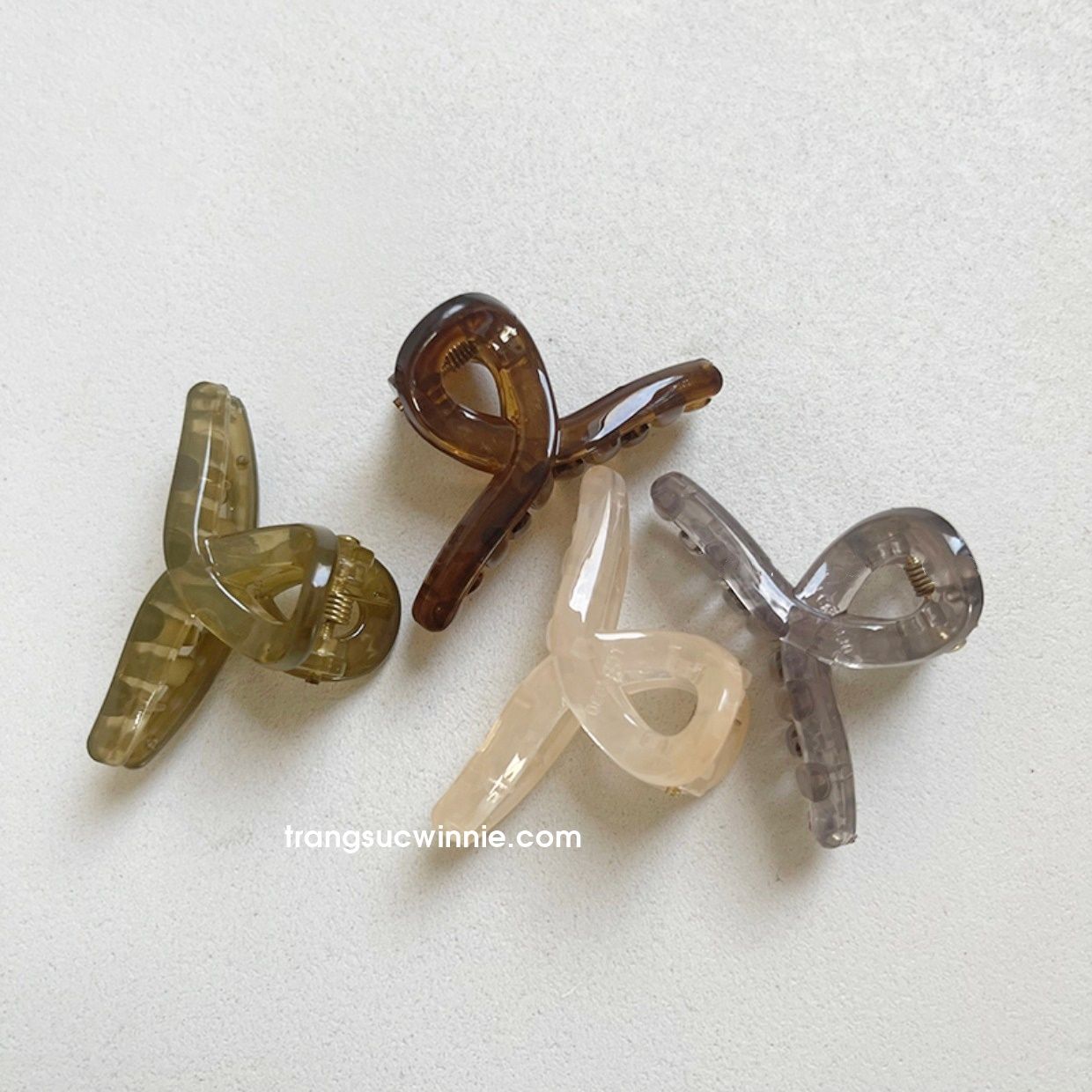 Kẹp nửa Acrylic (set 4 kẹp)