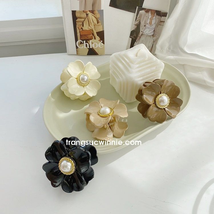 Kẹp nửa Hoa 4 cánh nâu
