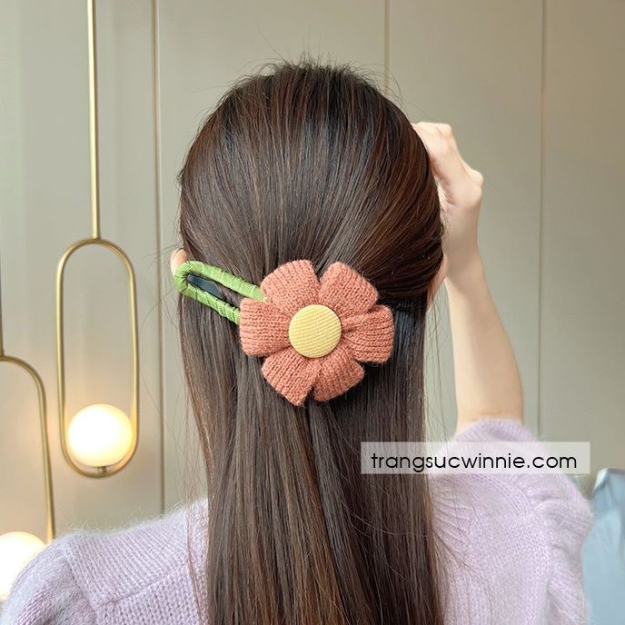 Kẹp ngang hoa len cam